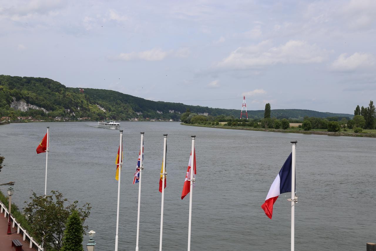 Hotel Le Saint Pierre Rouen Esterno foto